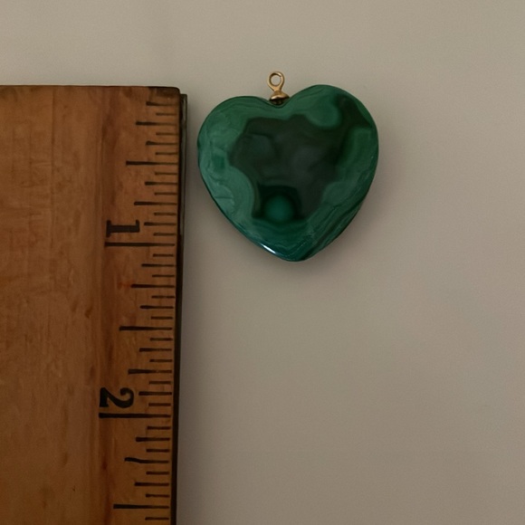 Malachite heart pendant - Picture 3 of 3